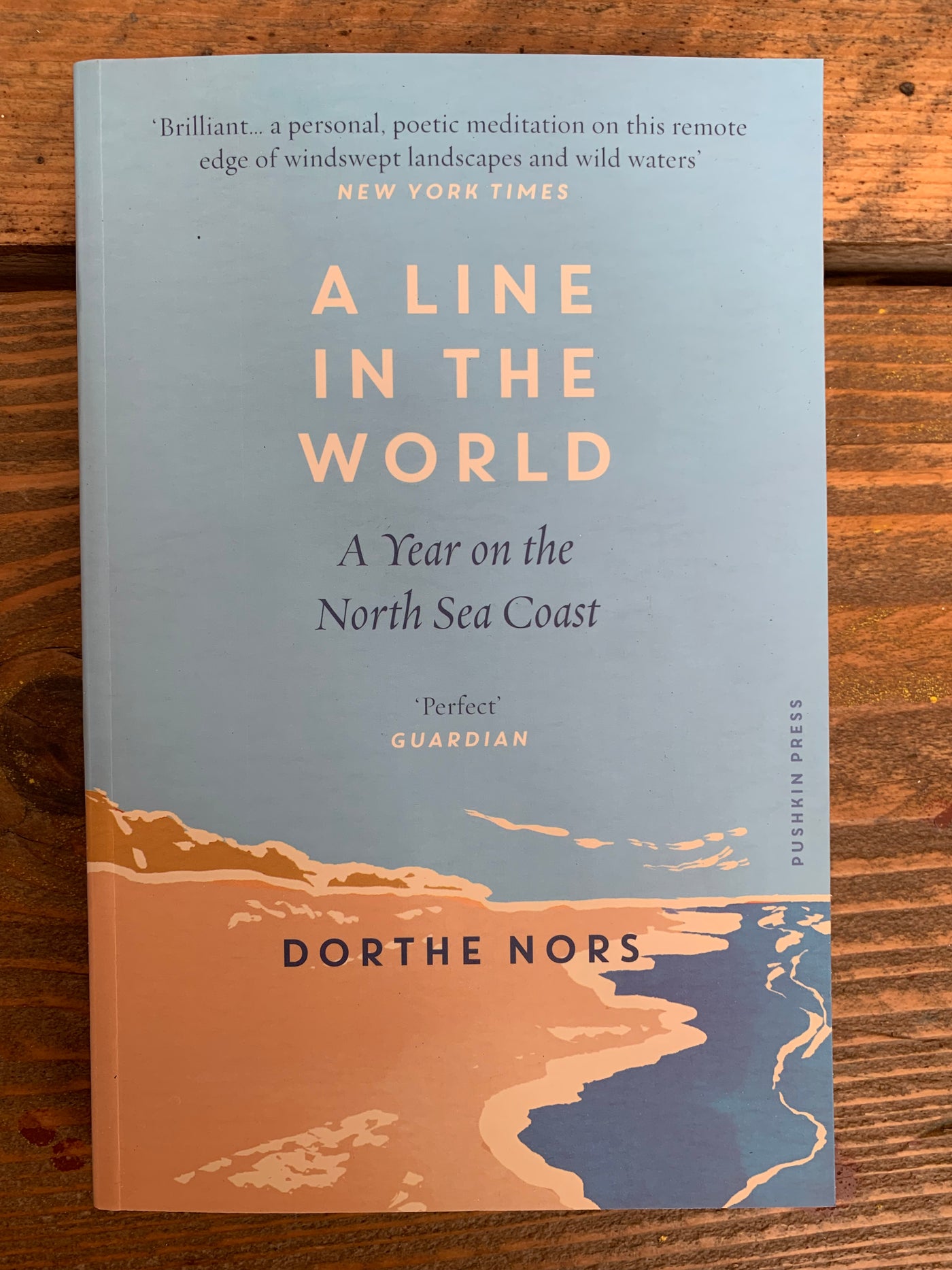 A Line in the World : A Year on the North Sea Coast
